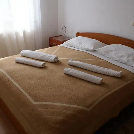 Apartment Robert Porat (Krk)